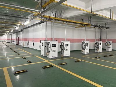 紹興地鐵站旁大型停車場(chǎng)啟用 共享自行車服務(wù)收費(fèi)標(biāo)準(zhǔn)確定