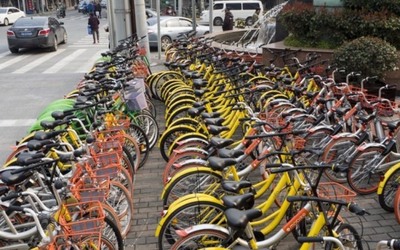 共享單車漲價(jià)引發(fā)爭(zhēng)議 1小時(shí)4元竟比公交還貴